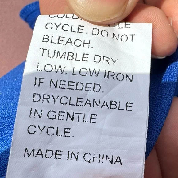 Bright blue scalloped edge romper / XL / Excellent condition - Picture 12 of 12